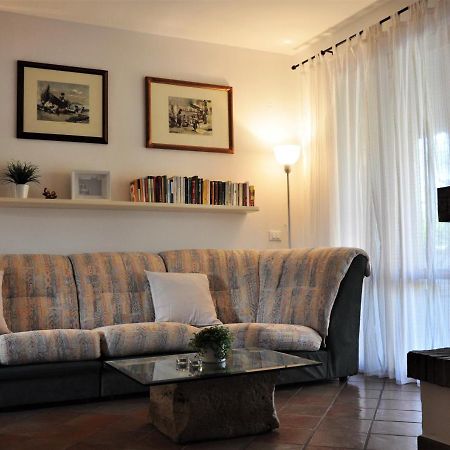 Casa Vacanze ボルゲリ エクステリア 写真