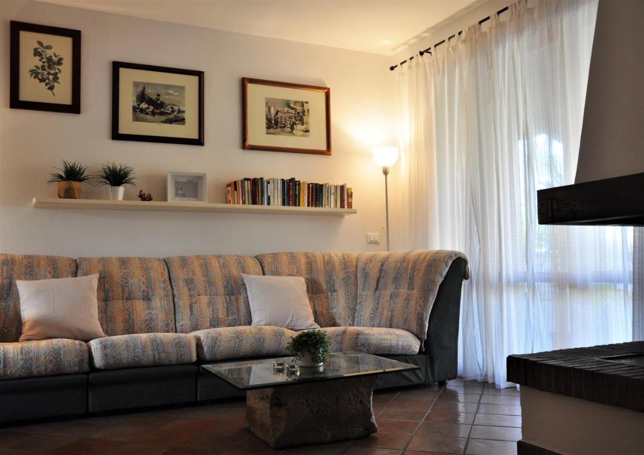 Casa Vacanze ボルゲリ エクステリア 写真